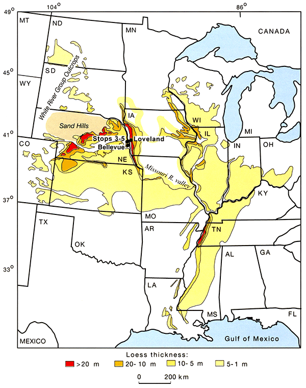 Map of the midcontinental United States showing thickness of Peoria Loess and field-trip stops.