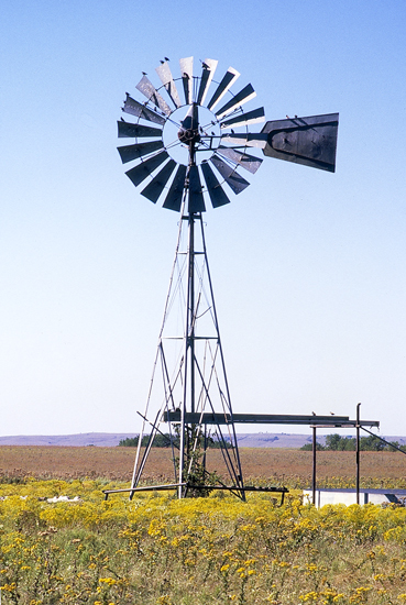 CS-Flint-Hills-windmill