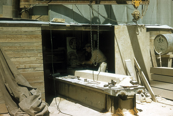 EL-Cut-Stone-Co-Hays2