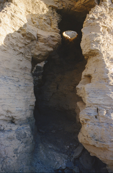 GO-Niobrara-Chalk-cave