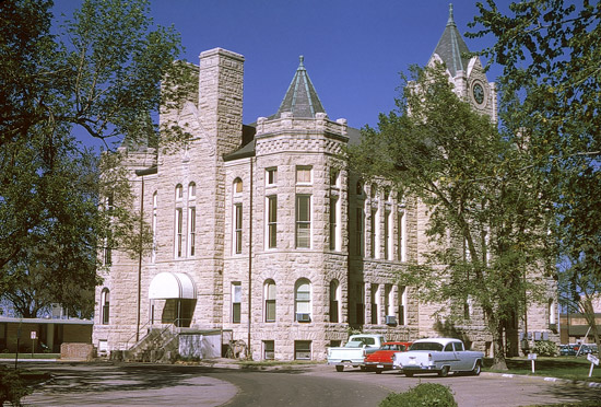MP-McPherson-Courthouse