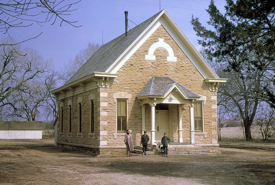 MC-Beloit-schoolhouse-1888