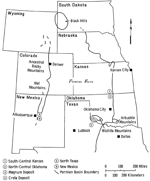 Map of central United States showing major stratiform copper occurrences.