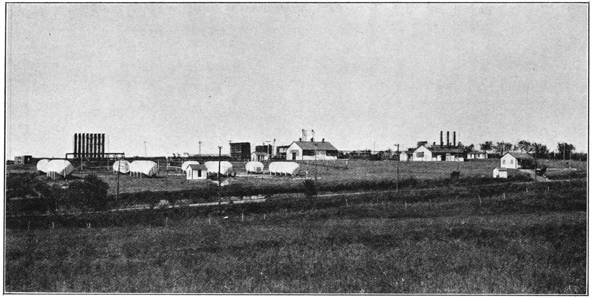 Black and white photo of Empire natural-gas gasoline refinery at Arkansas City.