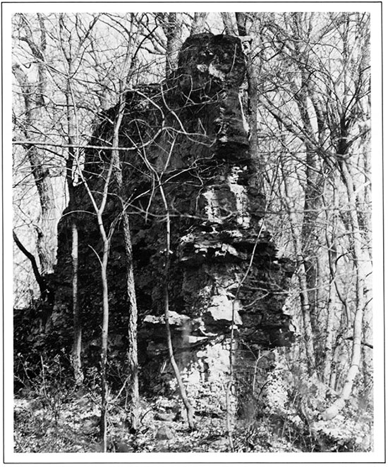 Outcrop of Mississippian Limestone in Cherokee County.