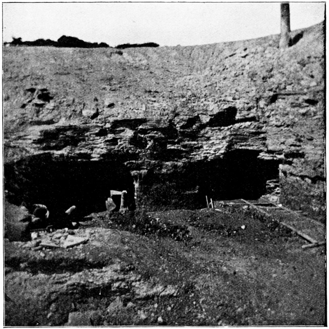 Drift-slope mine in clay pits, Nesch Brick Yards, Pittsburg.