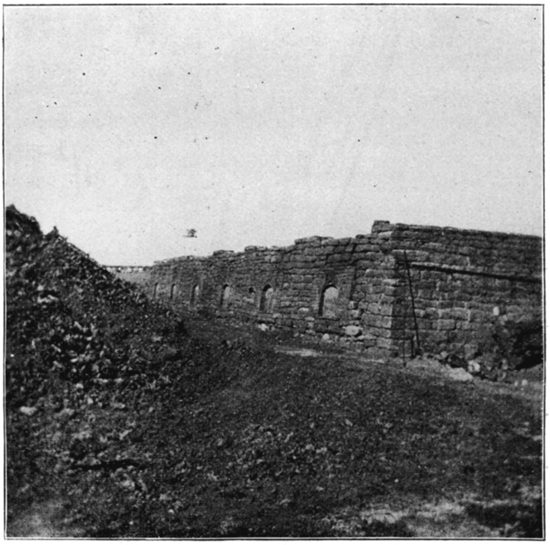 Black and white photo of Coking oven, Weir City.