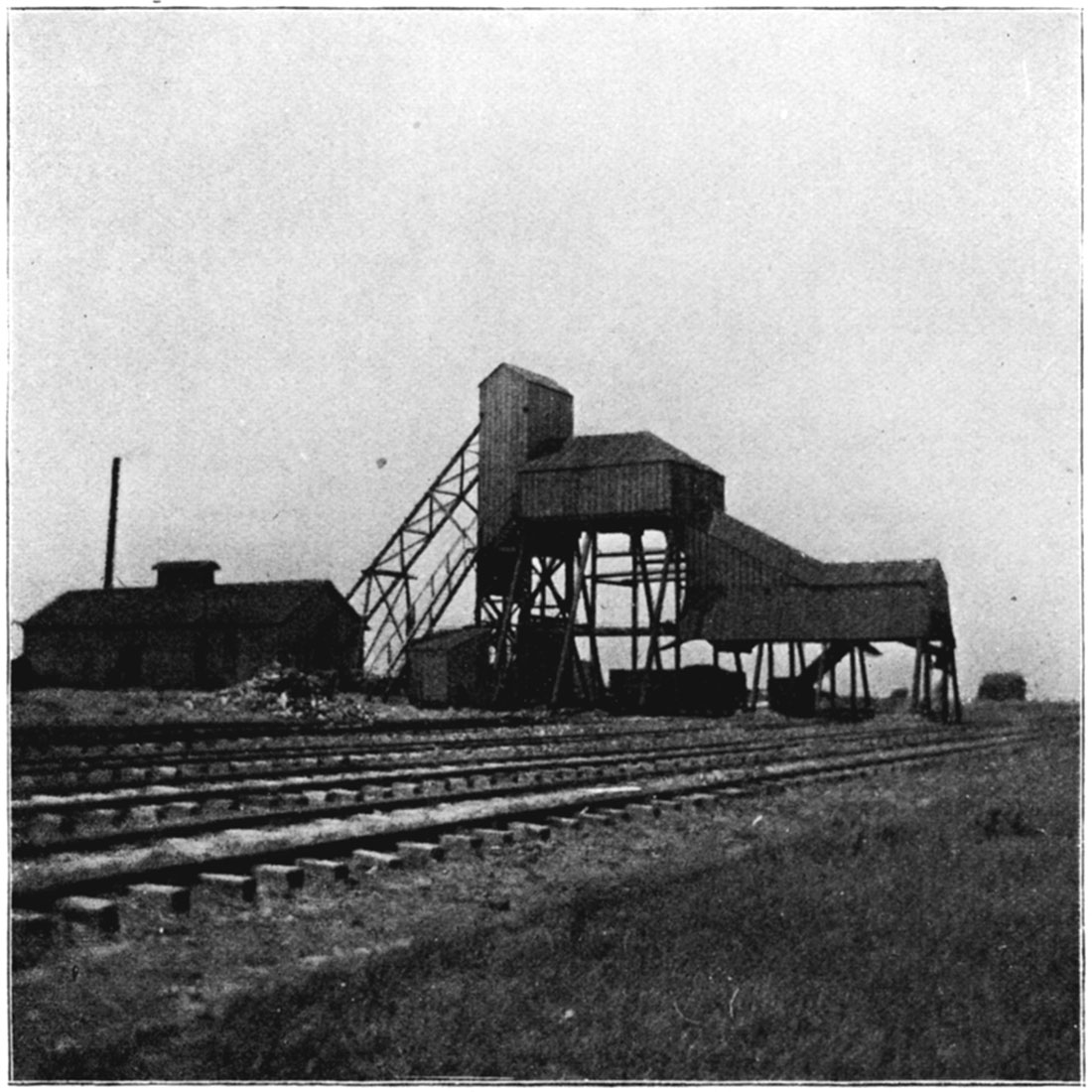 Black and white photo of Small power shaft near Pittsburg.