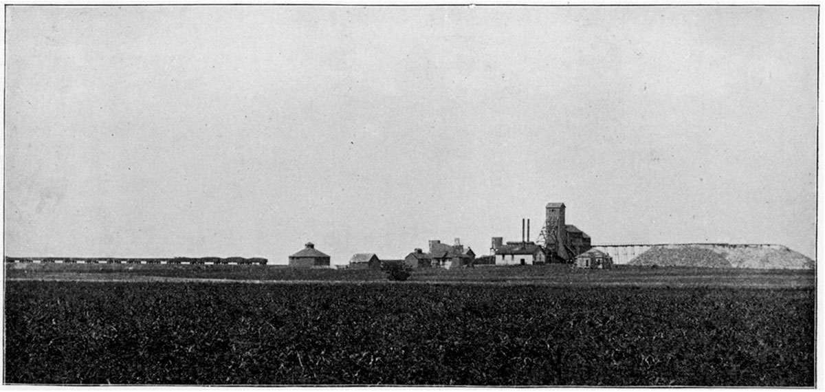 Black and white photo of Mine of Western Coal and Mining Company, near Fleming.